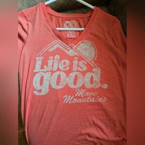 Womens Life is Good Red/Orange Graphic Tee Size Medium